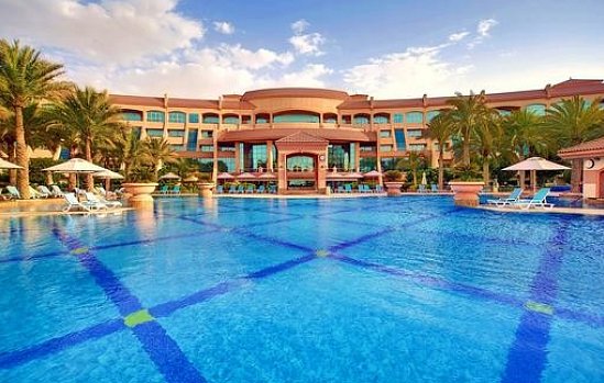 Al Raha Beach Hotel