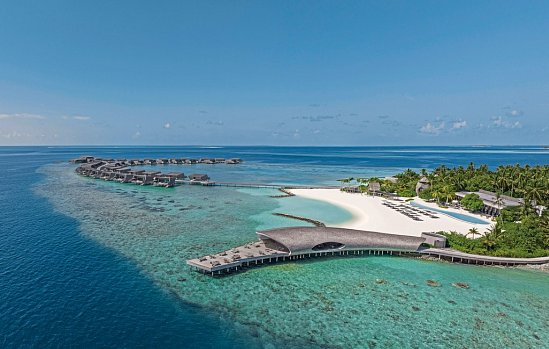 The St. Regis Maldives Vommuli Resort