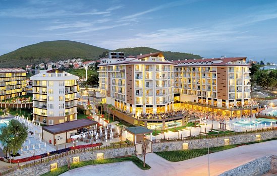 Ramada Resort Kusadasi & Golf