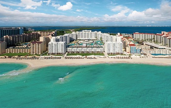 Hilton Cancun Mar Caribe All-inclusive Resort