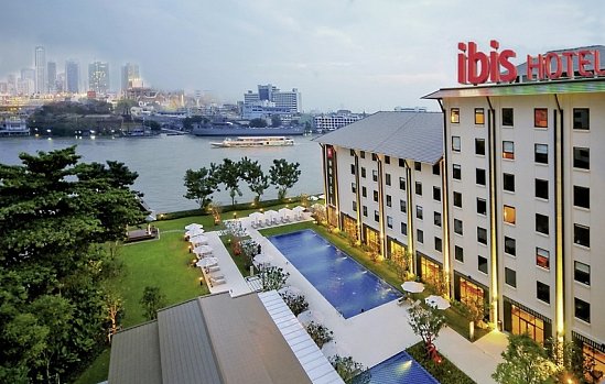 Ibis Bangkok Riverside